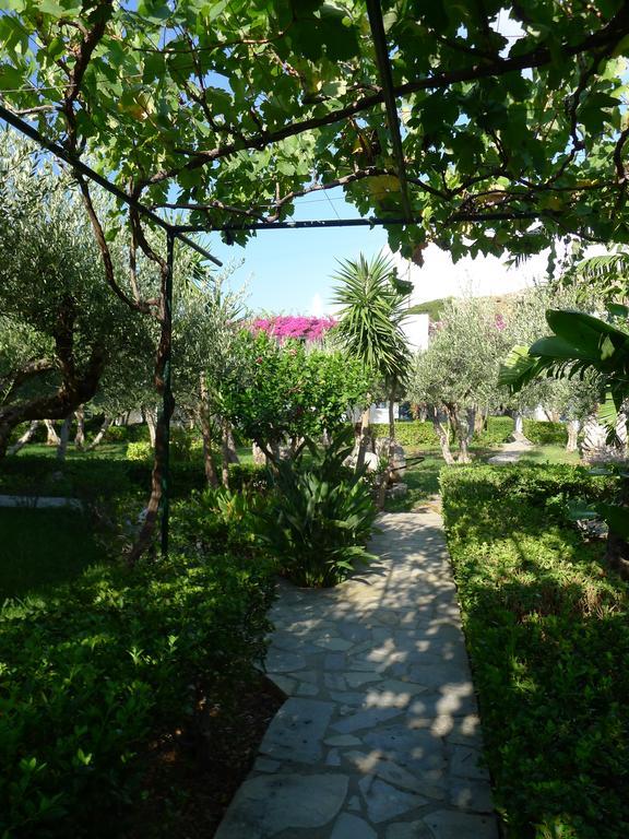 Villea Village Aparthotel 3*