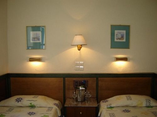 Villea Village 3* Makrýgialos